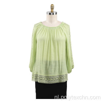 Damesblouse met 3/4 mouwen kanten afwerking